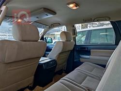 Toyota Sequoia